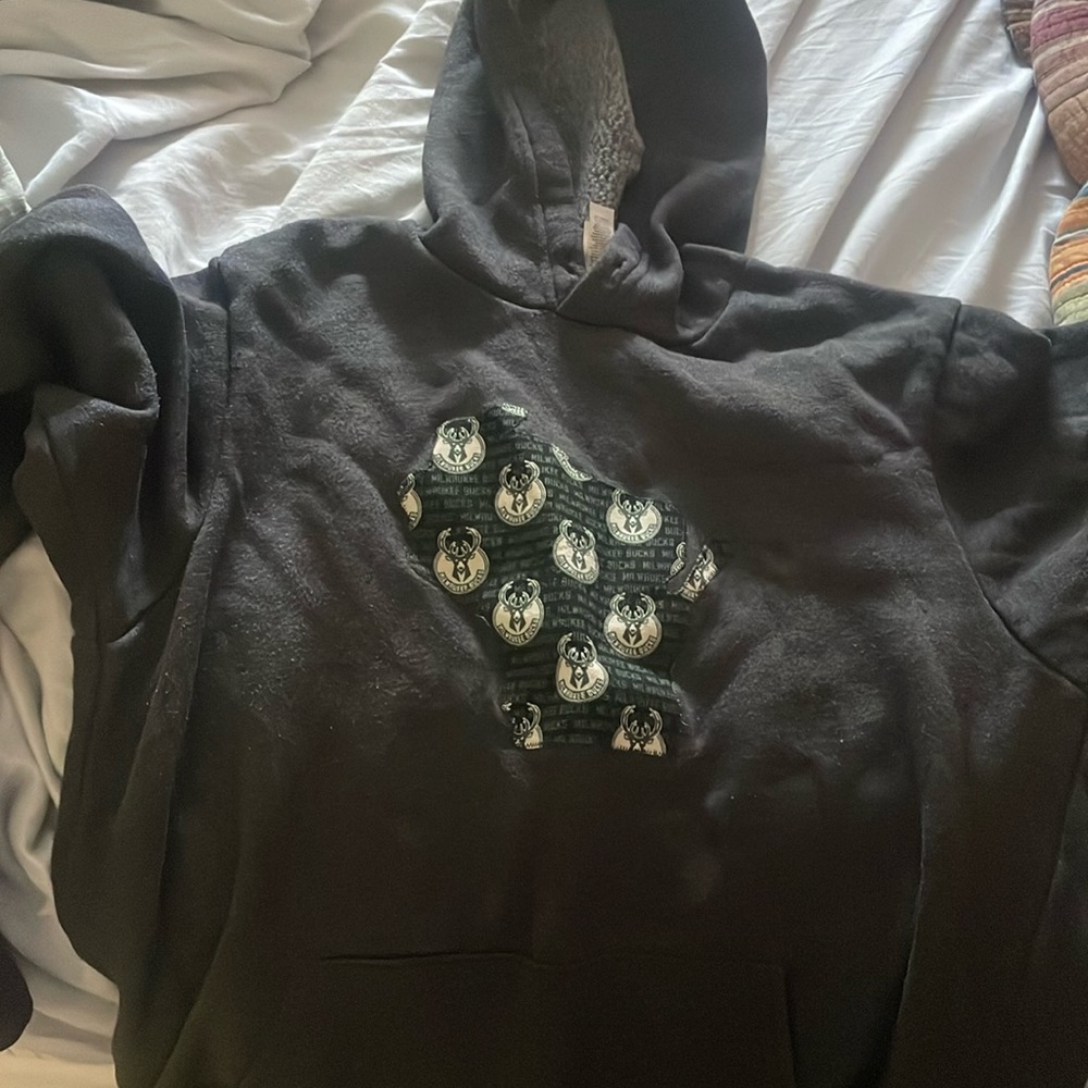 milwaukee bucks hoodie